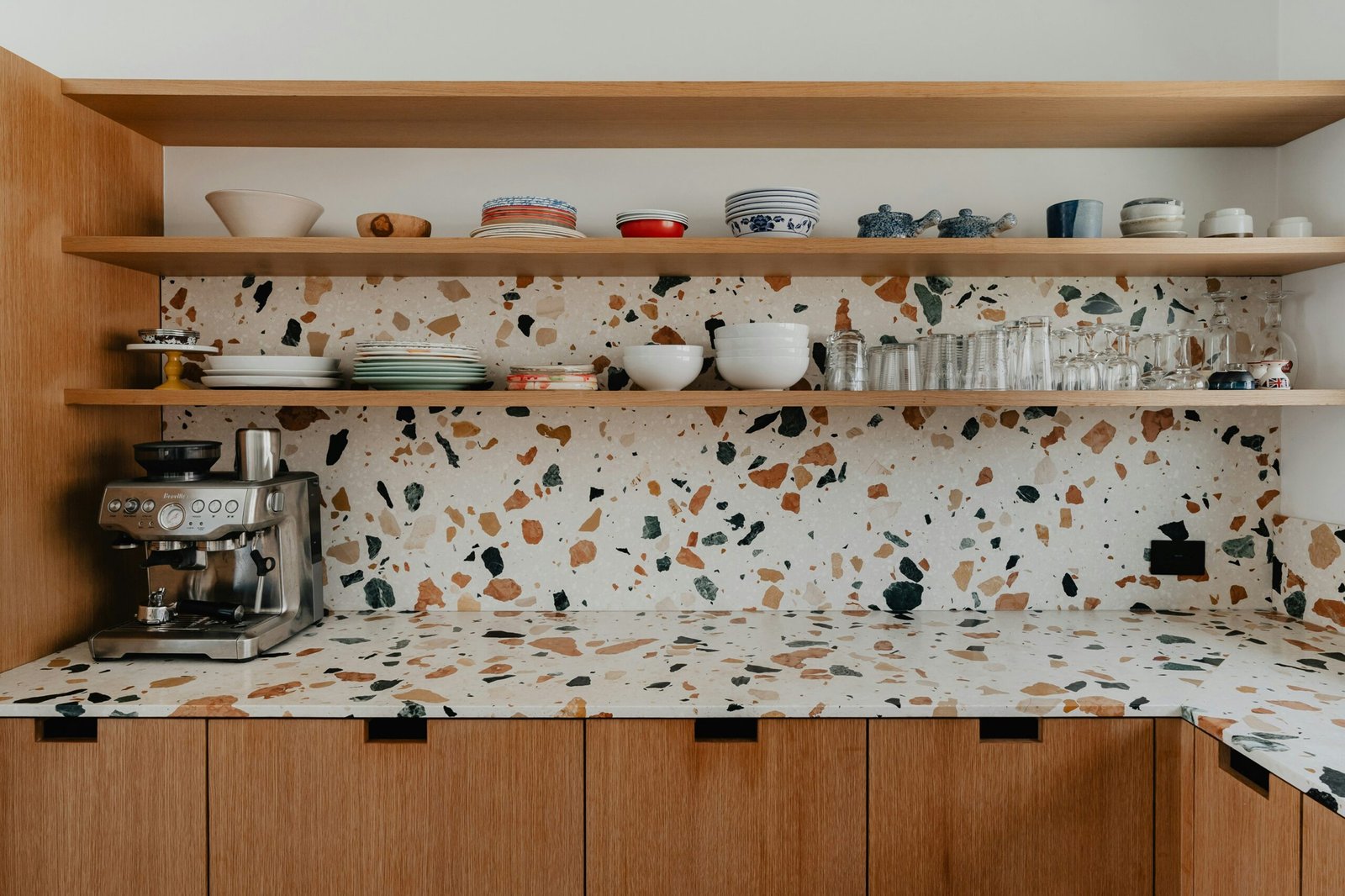 best kitchen cabinet paint